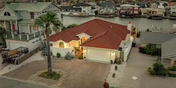 13754 HAWKSNEST BAY Drive