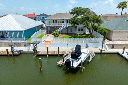 109 Tarpon Court
