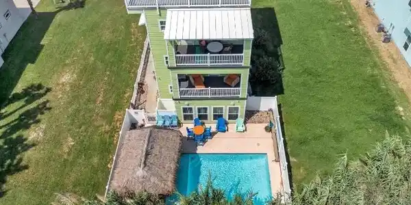614 Banyan Beach Drive