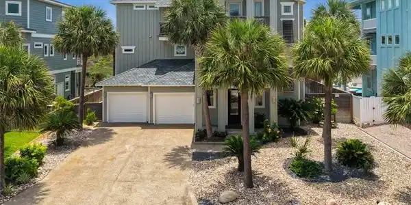 822 Oceanside