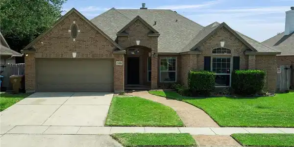 7429 Stampede Drive