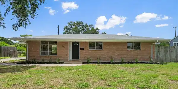 413 Homecrest Street