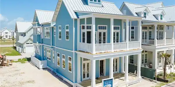 717 Coastline Drive