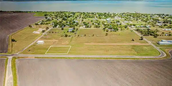 Image 2: 1743 Hwy 239 approximately 1/2 acre