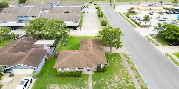 1729 Mermaid Drive