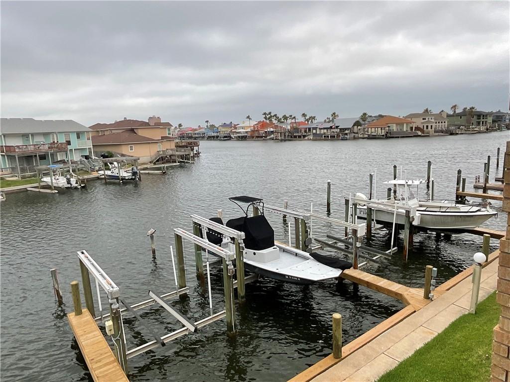 Image 2: Big water view easy access to Laguna Madre