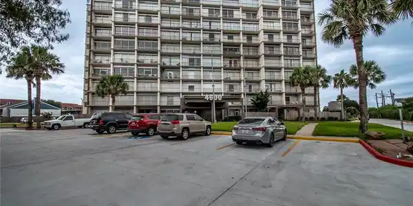 4600 Ocean Drive