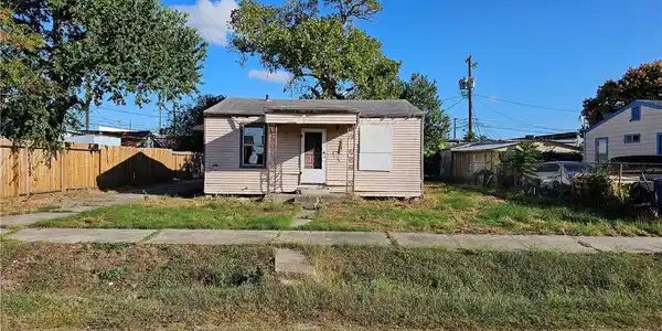 4522 Southwood Street