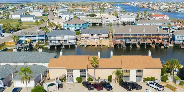 15421 Seamount Cay Court