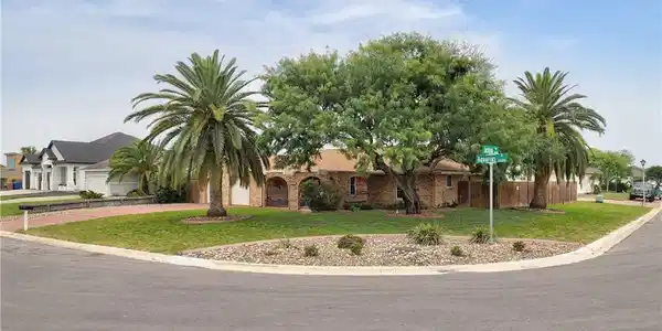 14350 Aquarius Street