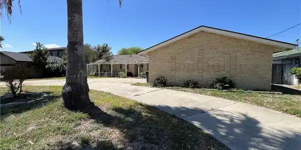 1021 Nile Drive