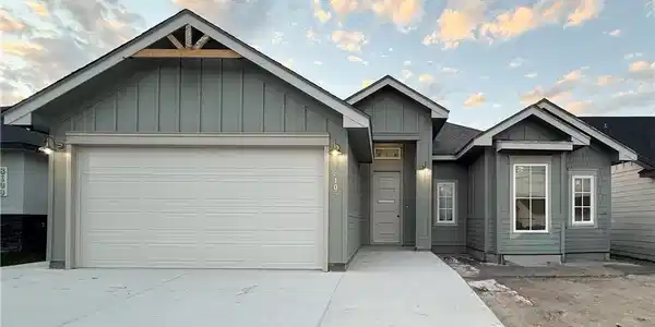8105 Berenstain Drive