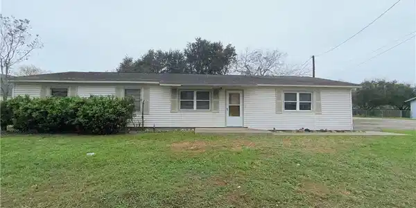 10925 Mayfield Drive