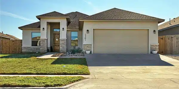1701 Elm View Drive