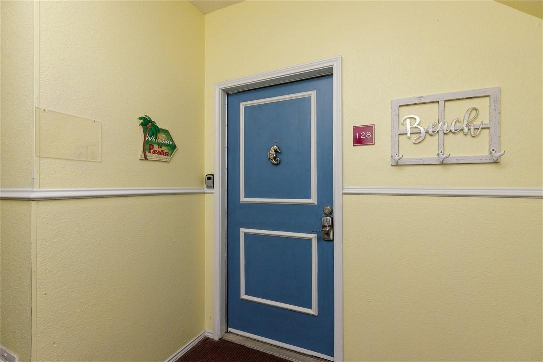 Image 3: Unit 128