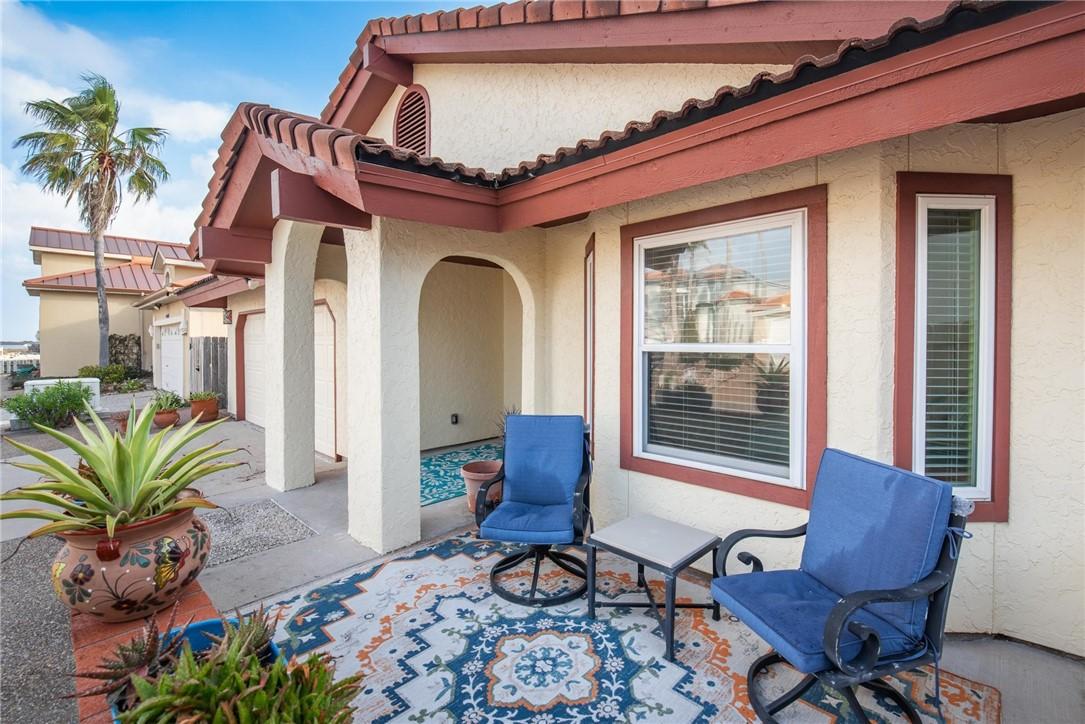 Image 3: Porch for your morning coffee