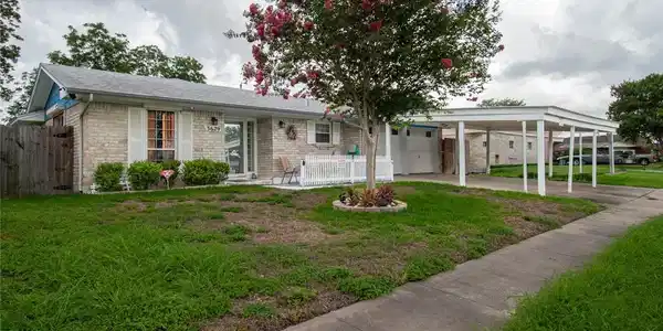 3629 Panama Drive