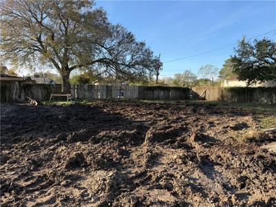 2606 Mccain Drive