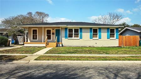 1026 Driftwood Place