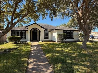 7001 Madiera Drive