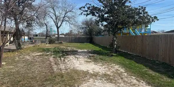 000 18th Street