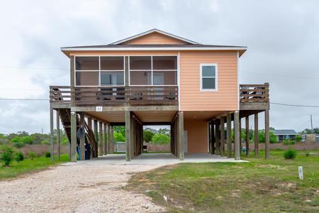 11 & 12 Bayview Loop