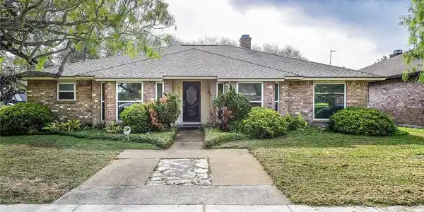6602 Bent Trail Drive