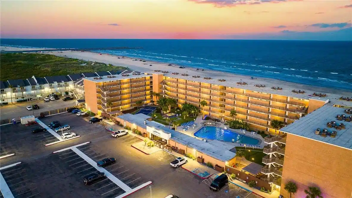 Image 1: Welcome To Gulfstream Condominiums on North Padre