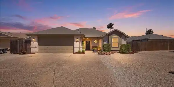 13854 Mizzen Street