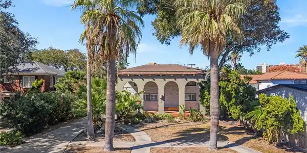 116 Del Mar Boulevard
