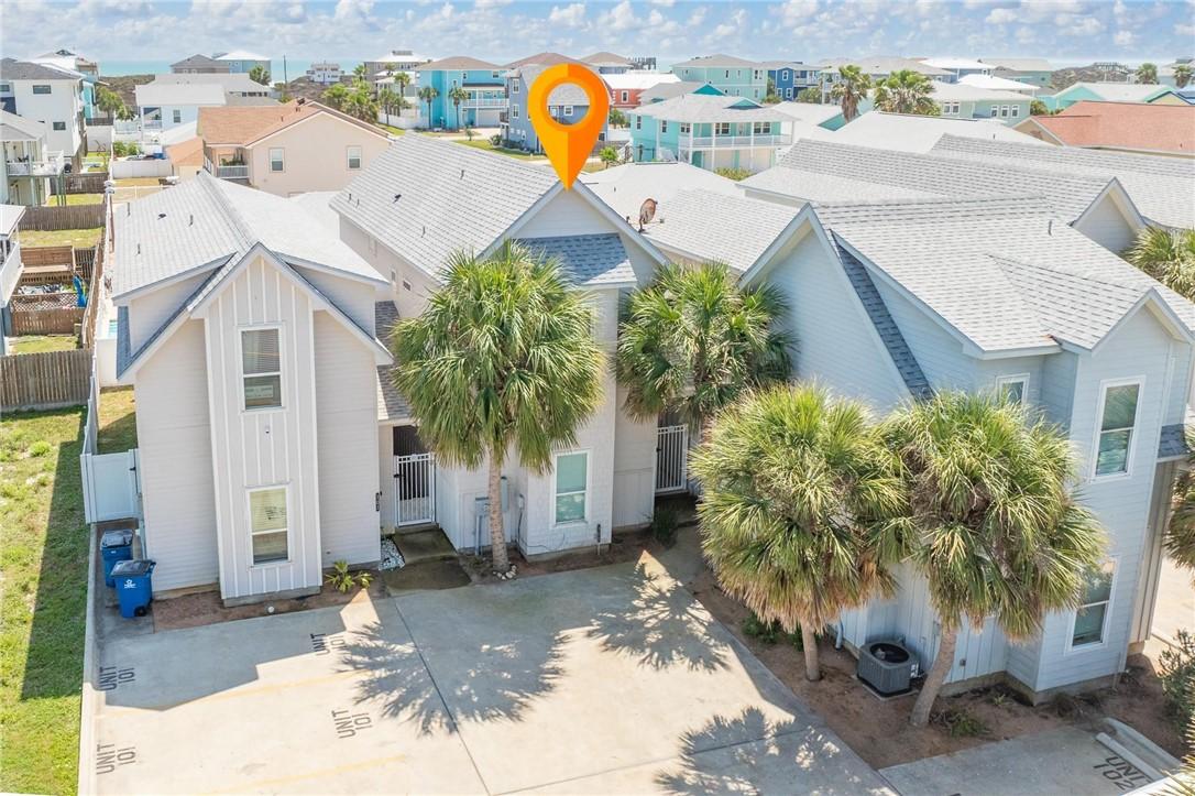 Image 1: Left Center unit by the pool