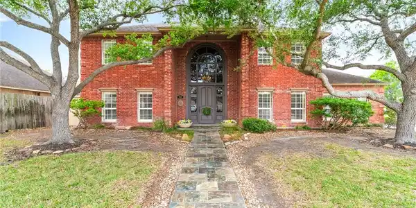 7001 Bevington Drive