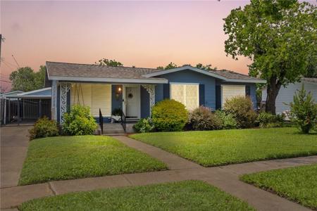 814 ROSSI DR