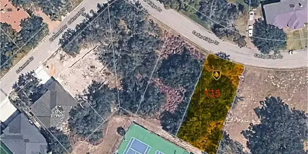 135 Cedar Ridge Drive