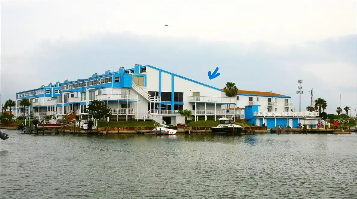 Image 1: Top right unit, facing water.