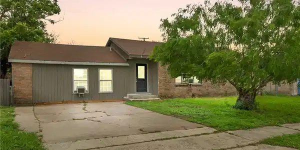 10614 Emmord Loop