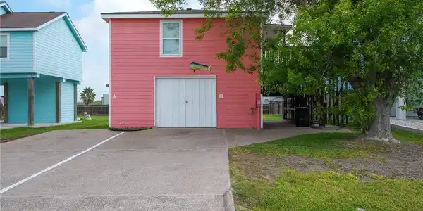 108 Port Avenue