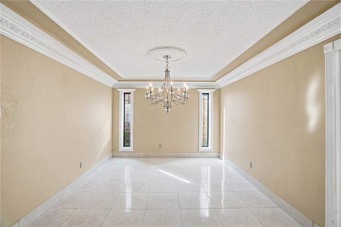 Image 3: Dining Room