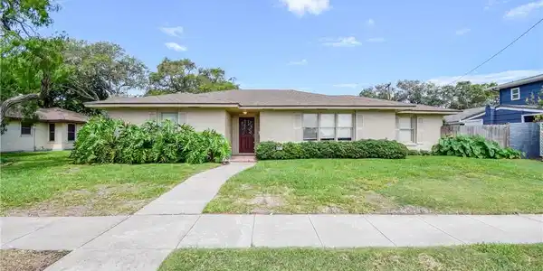 114 Seaview Lane