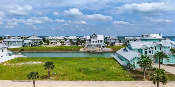 1029 Fiji Drive