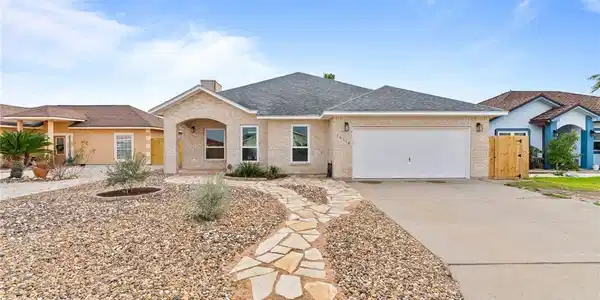 16118 Broomsedge Street