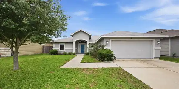 3113 Shallow Creek Dr