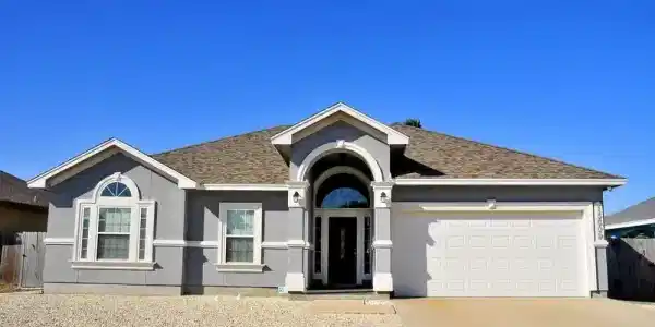 15609 ESCAPADE Street