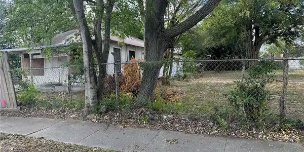 Image 2: 1311 Morris Ave