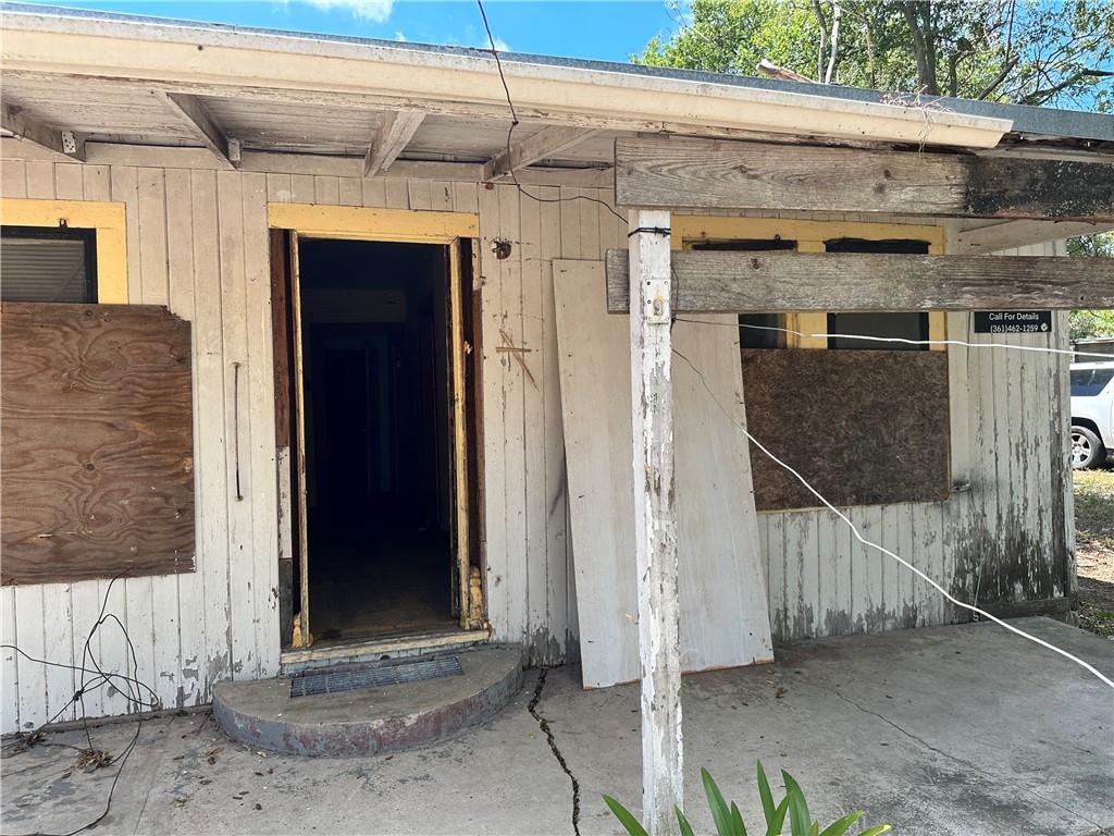 Image 3: 1311 Morris Ave
