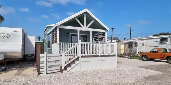 413 Trojan Street