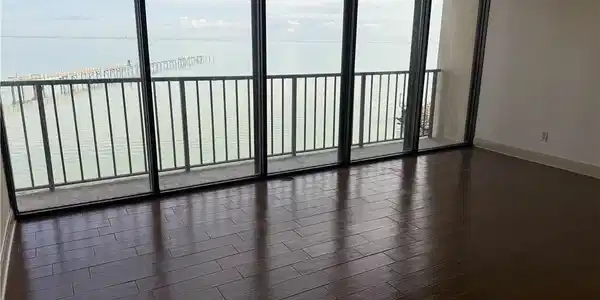 4350 Ocean Drive