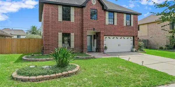 5025 Queens Court