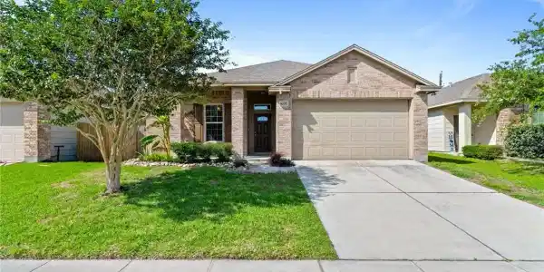 8009 Pavo Real Street