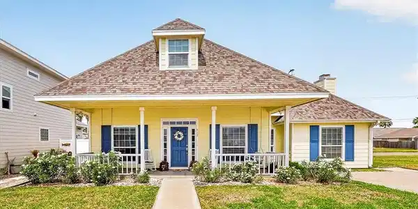 912 Sea Secret Street